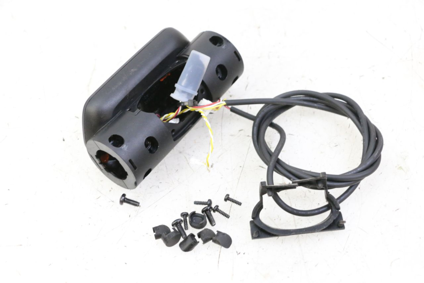 photo de SPEEDOMETER SEGWAY NINEBOT E2 1 - Alternative perspective