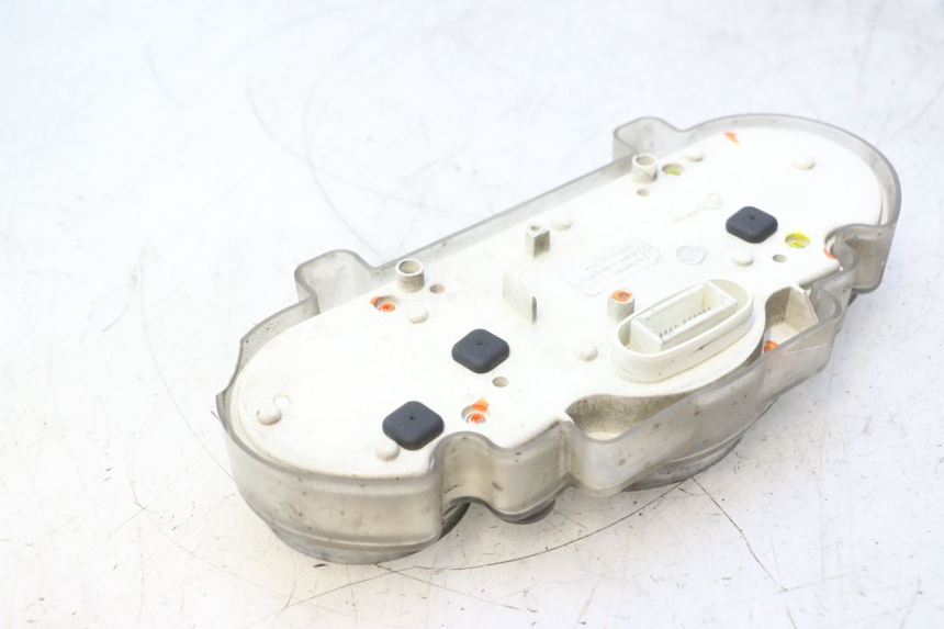 photo de SPEEDOMETER PEUGEOT ELYSTAR 50 (2002 - 2014) - Alternative perspective