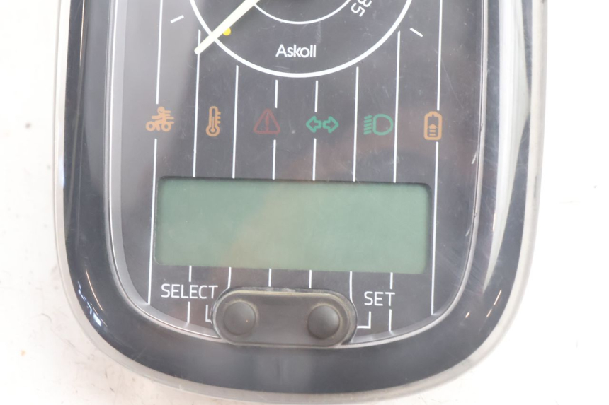 photo de SPEEDOMETER ASKOLL ESPRO 1 - Zoom on usage condition