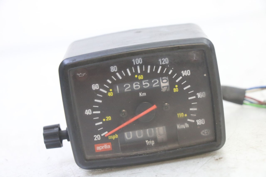 photo de SPEEDOMETER APRILIA ETX 125 (1998 - 2002) - Component detail