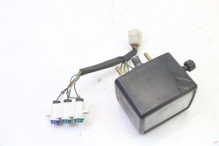 photo de SPEEDOMETER APRILIA ETX 125 (1998 - 2002) - Fixing points details