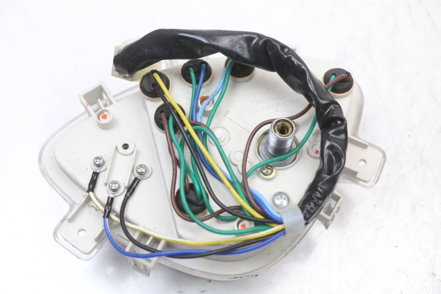 photo de SPEEDOMETER JM MOTORS EVOLIS 4T 50 (2018 - 2022) - Surface and material condition