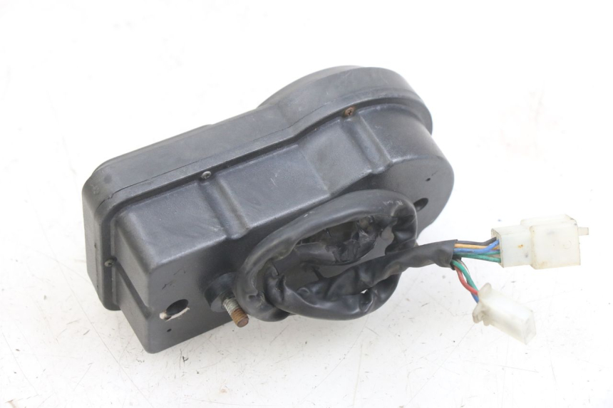 photo de SPEEDOMETER TNT MOTOR FASTINO 4T 50 (2013 - 2019) - Zoom on usage condition
