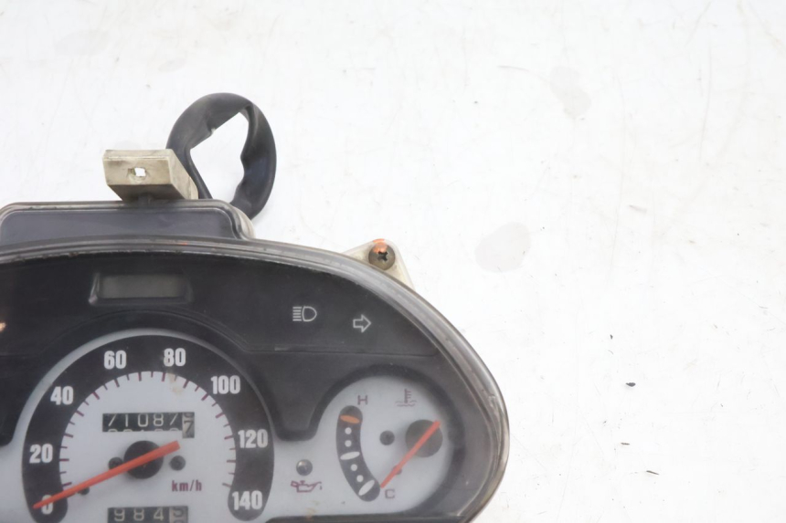 photo de SPEEDOMETER HONDA FES PANTHEON 2T 125 (1998 - 2002) - Product overview