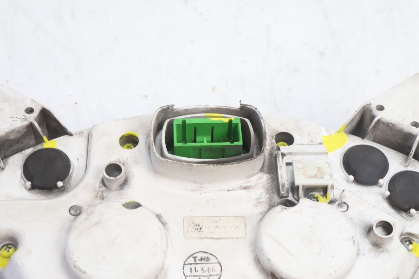 photo de SPEEDOMETER HONDA FES PANTHEON 125 (2003 - 2007) - Distinctive features