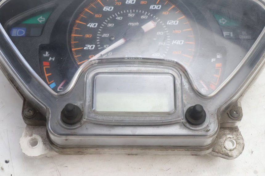 photo de SPEEDOMETER HONDA FES PANTHEON 125 (2003 - 2007) - Alternative perspective