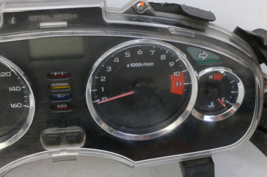 photo de SPEEDOMETER HONDA FES S-WING SWING ABS 125 (2007 - 2015) - Alternative angle