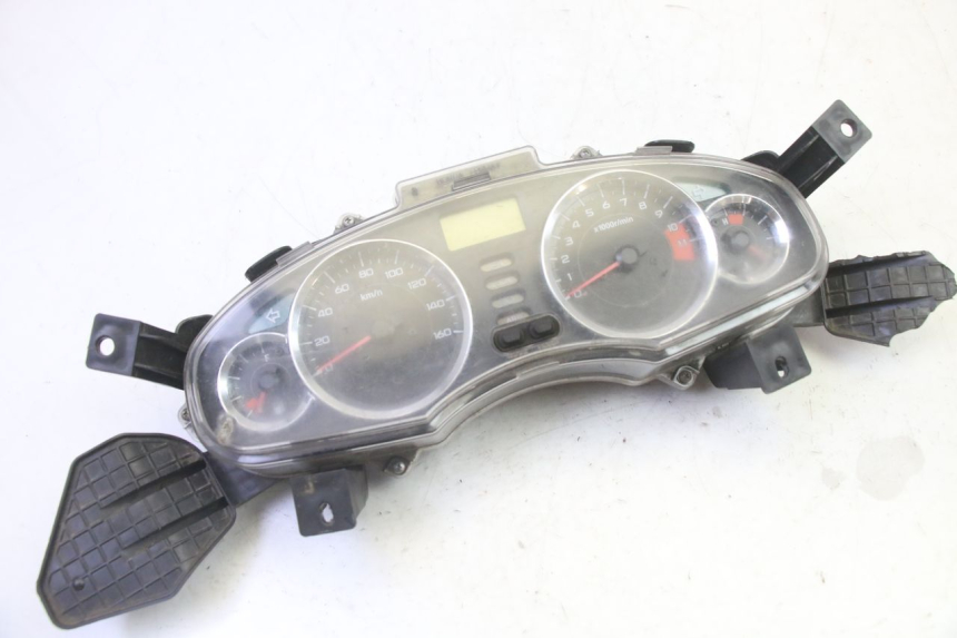 photo de SPEEDOMETER HONDA FES S-WING SWING ABS 125 (2007 - 2015) - Main view