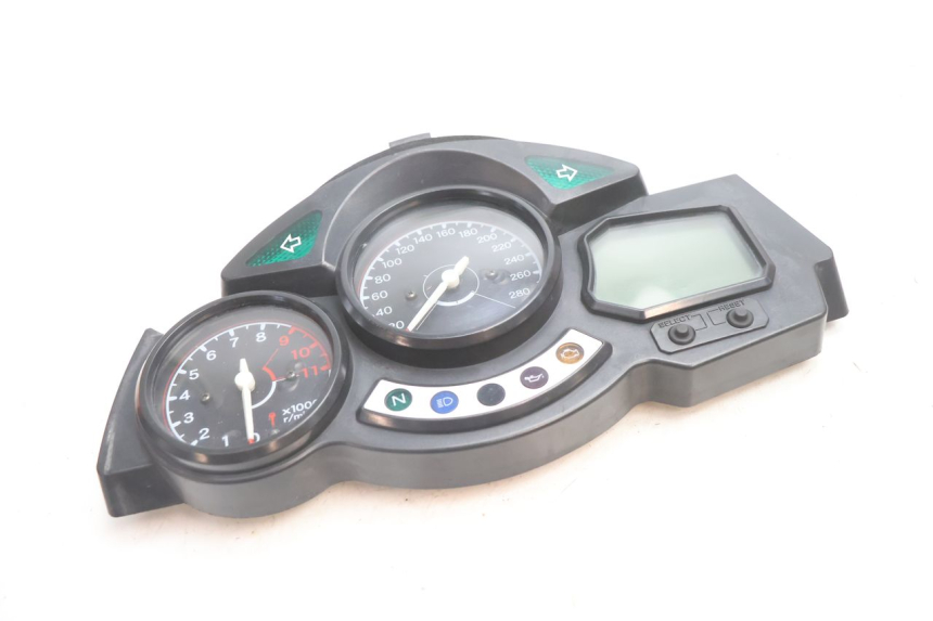 photo de SPEEDOMETER YAMAHA FJR 1300 (2001 - 2005) - Product overview
