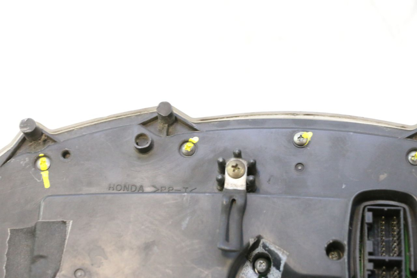 photo de SPEEDOMETER HONDA FJS SILVER WING SILVERWING 400 (2005 - 2008) - High-resolution close-up