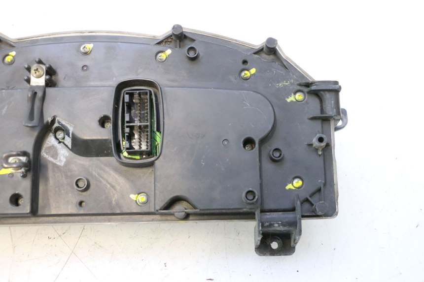 photo de SPEEDOMETER HONDA FJS SILVER WING SILVERWING 400 (2005 - 2008) - Focus on structure