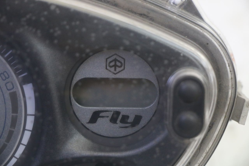 photo de SPEEDOMETER PIAGGIO FLY 4T 50 (2013 - 2017) - Technical close-up