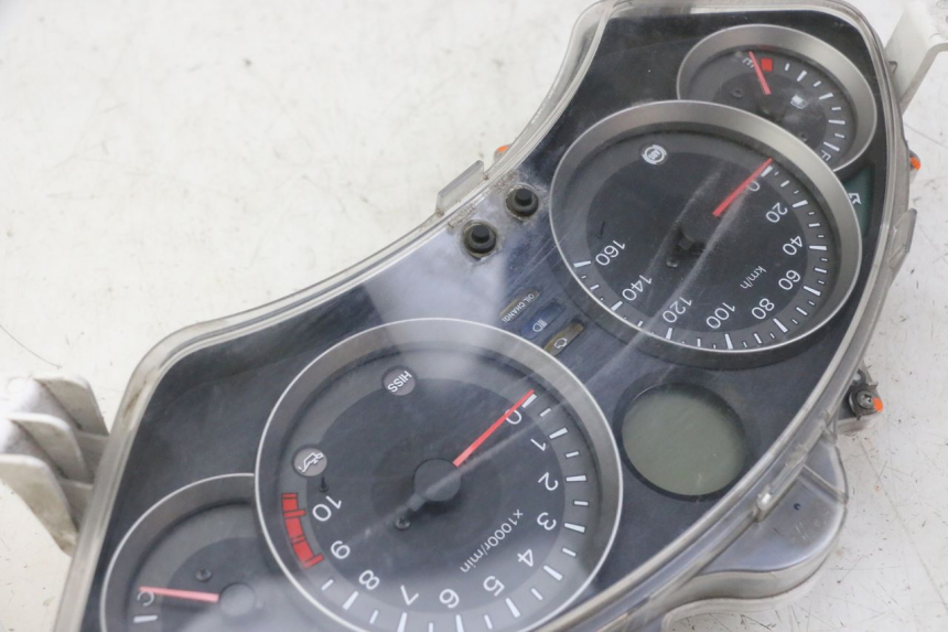 photo de SPEEDOMETER HONDA FORZA ABS 300 (2013 - 2017) - Alternative angle