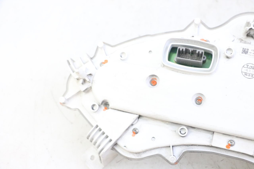 photo de SPEEDOMETER HONDA FORZA ABS 300 (2013 - 2017) - Fixing points details