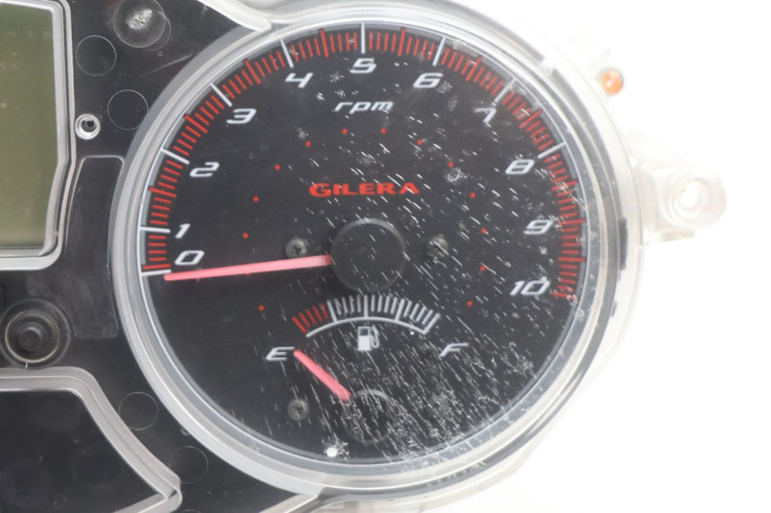 photo de SPEEDOMETER GILERA GP 800 (2007 - 2013) - Product overview