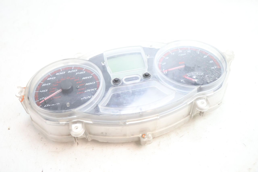 photo de SPEEDOMETER GILERA GP 800 (2007 - 2013) - Checked used part
