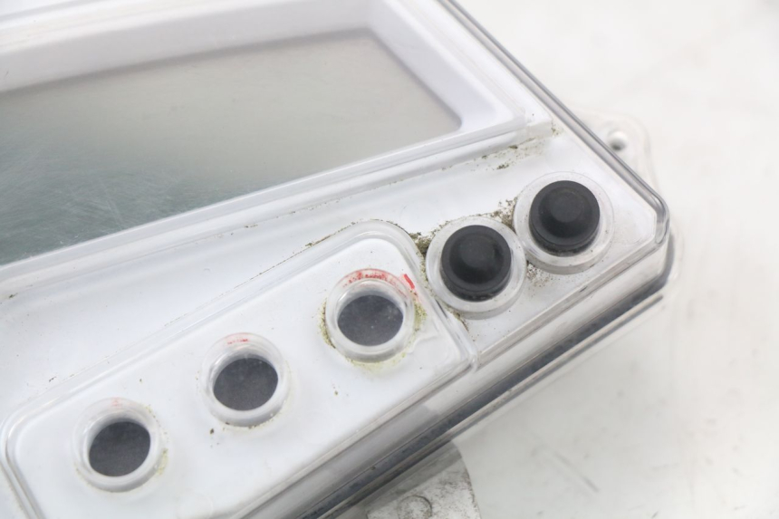 photo de SPEEDOMETER NECO GPX LC 2T 50 (2014 - 2018) - Surface and material condition