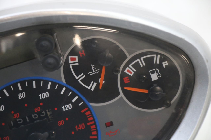 photo de SPEEDOMETER KYMCO GRAND DINK 125 (2008 - 2014) - Technical close-up