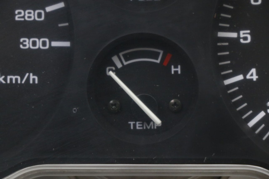 photo de SPEEDOMETER HONDA CBR F 1000 (1993 - 1996) - Alternative perspective