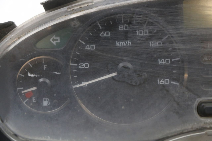 photo de SPEEDOMETER HONDA FES S-WING SWING 125 (2007 - 2015) - Component detail