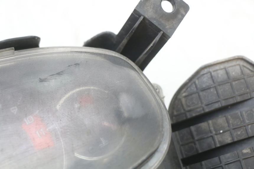 photo de SPEEDOMETER HONDA FES S-WING SWING 125 (2007 - 2015) - Technical close-up