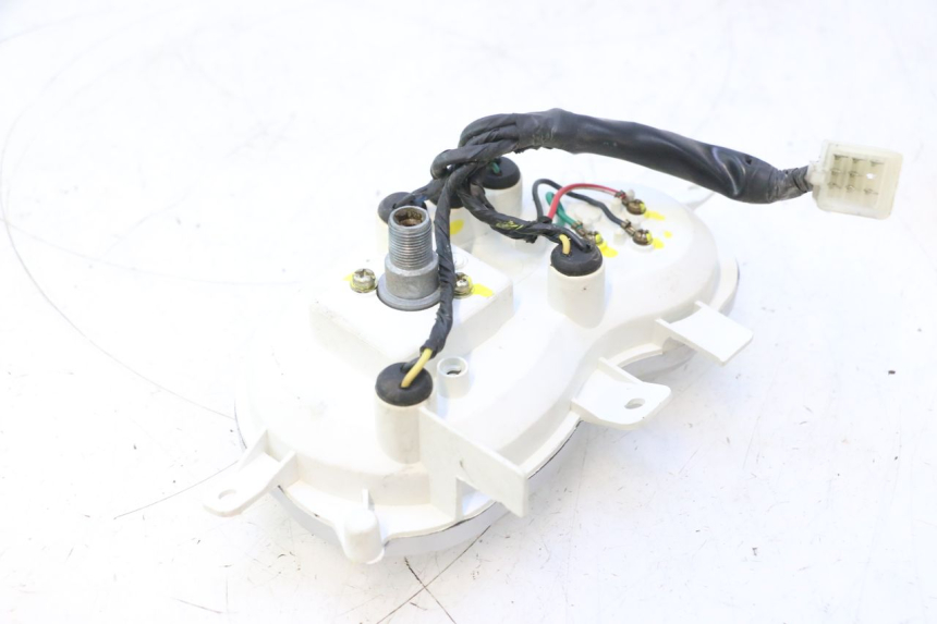 photo de SPEEDOMETER KEEWAY HURRICANE 50 (2006 - 2019) - Alternative perspective