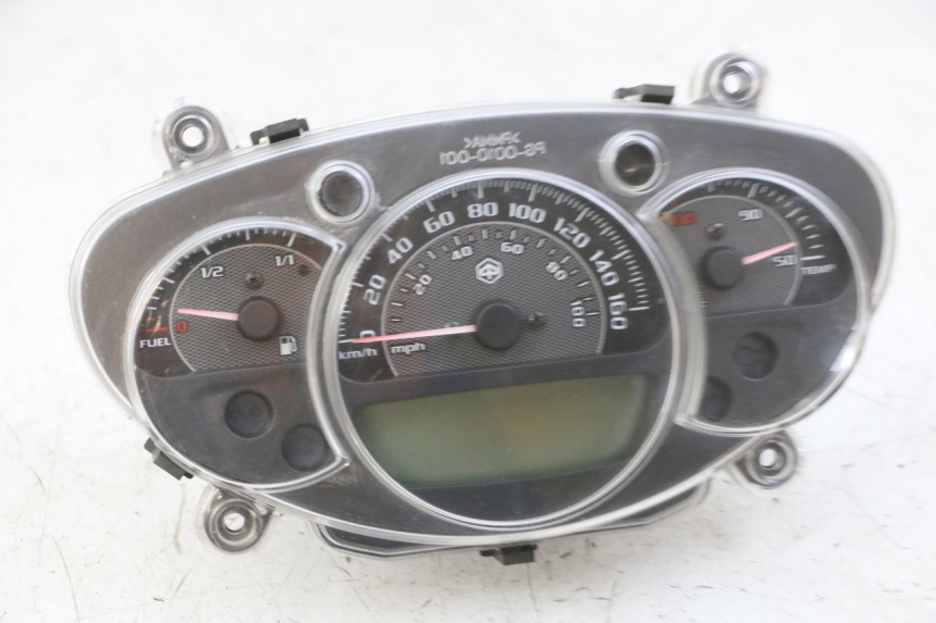 photo de SPEEDOMETER PIAGGIO IE MP3 YOURBAN 300 (2011 - 2016) - Main view