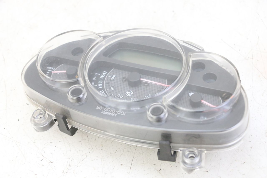 photo de SPEEDOMETER PIAGGIO IE MP3 YOURBAN 300 (2011 - 2016) - Distinctive features