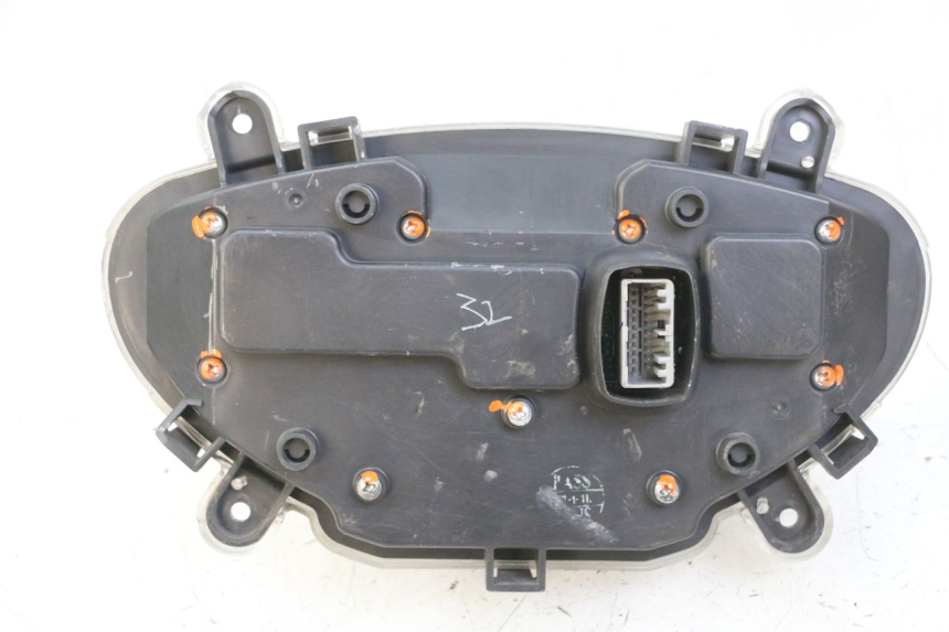 photo de SPEEDOMETER PIAGGIO IE MP3 YOURBAN 300 (2011 - 2016) - Checked used part