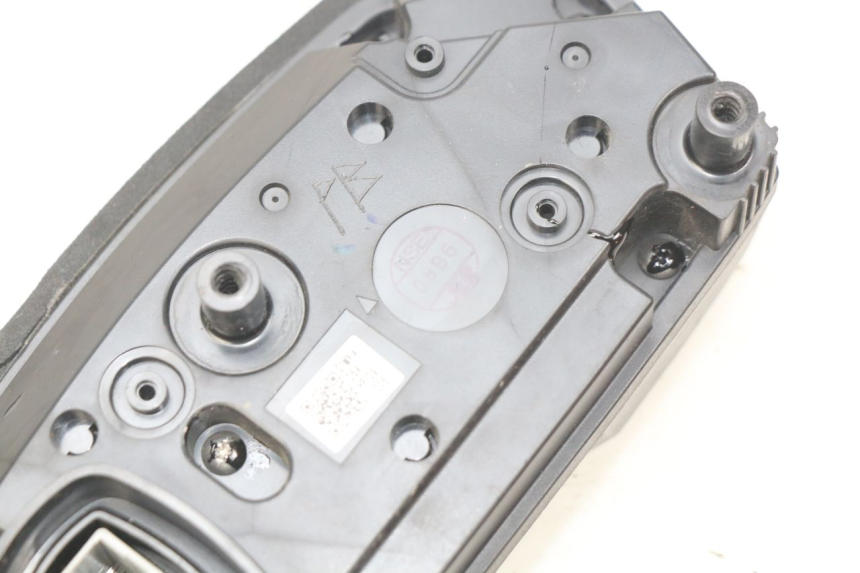 photo de SPEEDOMETER HONDA INTEGRA NC D 750 (2016 - 2018) - Technical close-up