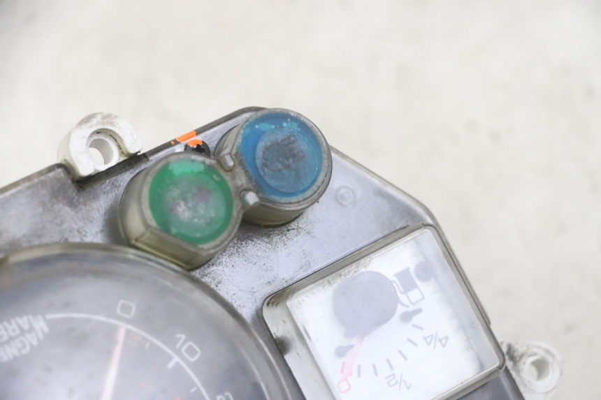 photo de SPEEDOMETER PEUGEOT JET FORCE CARBU 50 (2003 - 2016) - Markings and original references