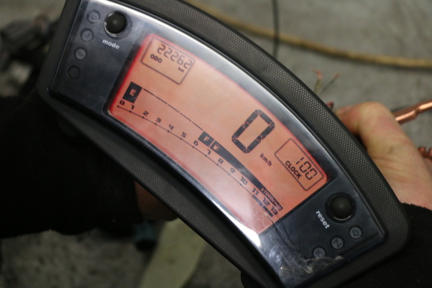 photo de SPEEDOMETER KAWASAKI ER-6 ER6 F 650 (2009 - 2011) - Additional view of the item