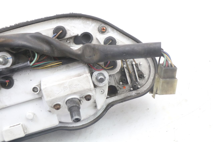 photo de SPEEDOMETER KAWASAKI GTR 1000 (1994 - 2004) - Markings and original references