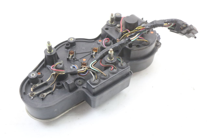 photo de SPEEDOMETER KAWASAKI ZR7 ZR-7 S 750 (1999 - 2004) - Surface and material condition