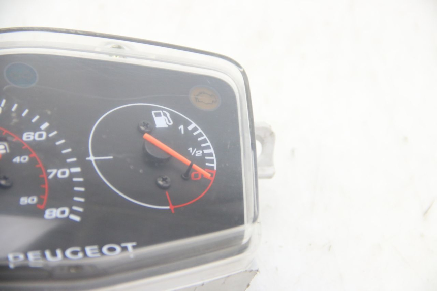 photo de SPEEDOMETER PEUGEOT KISBEE 4T 50 (2018 - 2022) - Component detail