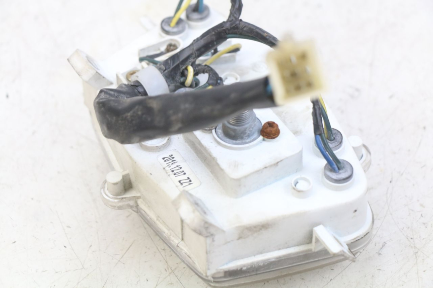 photo de SPEEDOMETER PEUGEOT KISBEE 4T 50 (2018 - 2022) - Zoom on usage condition