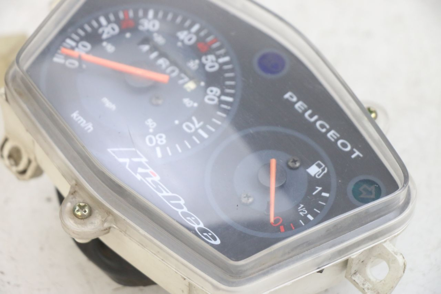 photo de SPEEDOMETER PEUGEOT KISBEE 4T 50 (2010 - 2017) - Component detail