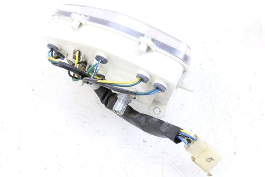 photo de SPEEDOMETER PEUGEOT KISBEE 4T 50 (2018 - 2022) - Fixing points details