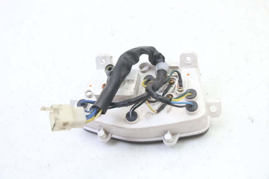 photo de SPEEDOMETER PEUGEOT KISBEE 4T 50 (2018 - 2022) - Surface and material condition