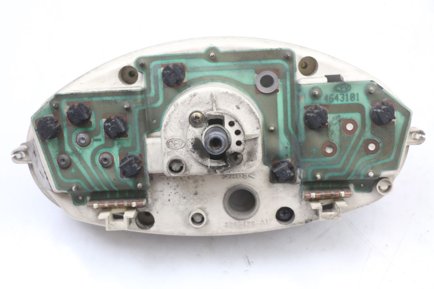 photo de SPEEDOMETER RENAULT KOURANOS 125 (2001 - 2004) - Fixing points details