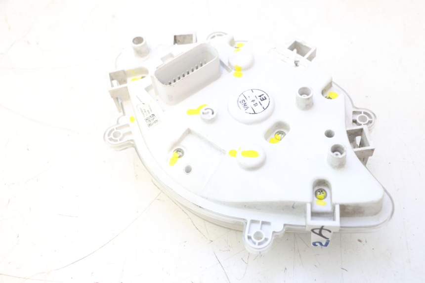 photo de SPEEDOMETER PIAGGIO LIBERTY IGET 4T 50 (2015 - 2020) - Technical close-up
