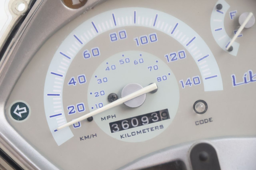 photo de SPEEDOMETER PIAGGIO LIBERTY 125 (1998 - 2008) - Component detail
