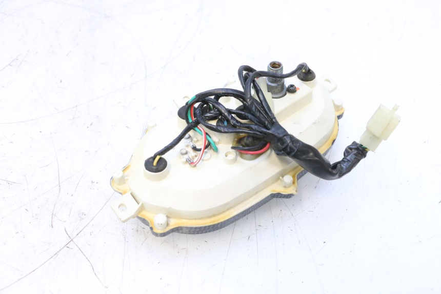 photo de SPEEDOMETER KEEWAY MATRIX RX9 125 (2006 - 2007) - Alternative perspective