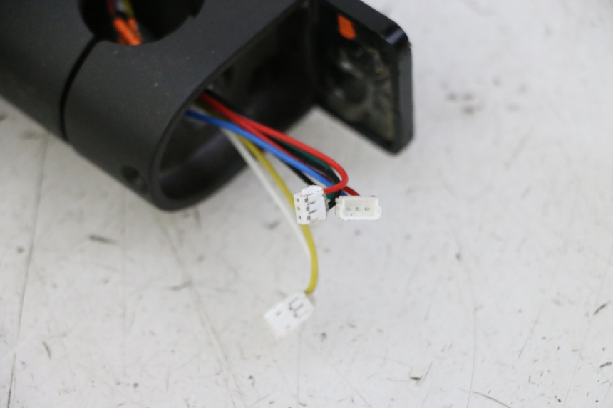 photo de SPEEDOMETER XIAOMI MI PRO 2 1 - Surface and material condition