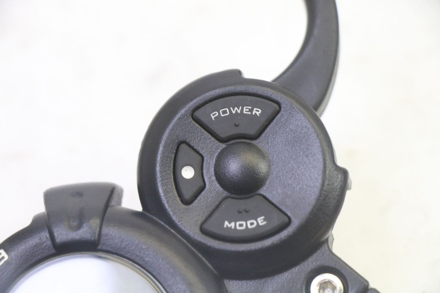 photo de SPEEDOMETER DUALTRON MINI SPECIAL 1 - Alternative perspective