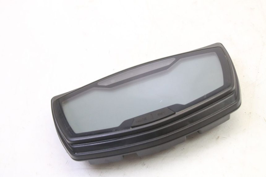 photo de SPEEDOMETER PIAGGIO MP3 HPE 310 (2024 - 2025) - Component detail