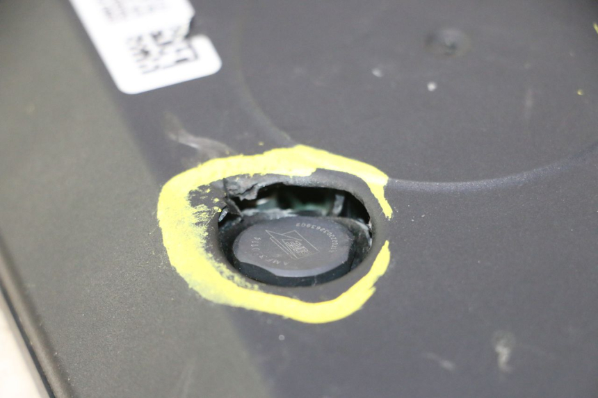 photo de SPEEDOMETER PIAGGIO MP3 HPE 530 (2022 - 2026) - Fixing points details