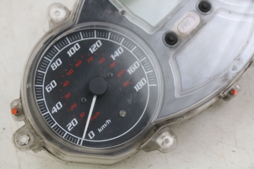 photo de SPEEDOMETER PIAGGIO MP3 LT 400 (2007 - 2012) - Component detail