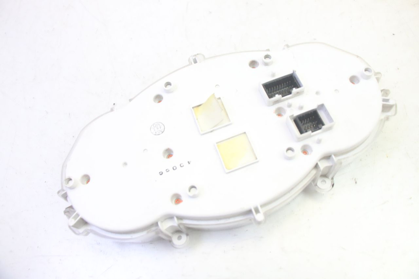 photo de SPEEDOMETER PIAGGIO MP3 LT 400 (2007 - 2012) - Additional view of the item