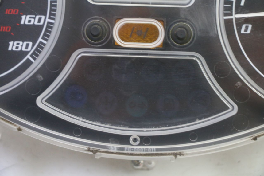 photo de SPEEDOMETER PIAGGIO MP3 LT 400 (2007 - 2012) - Product overview